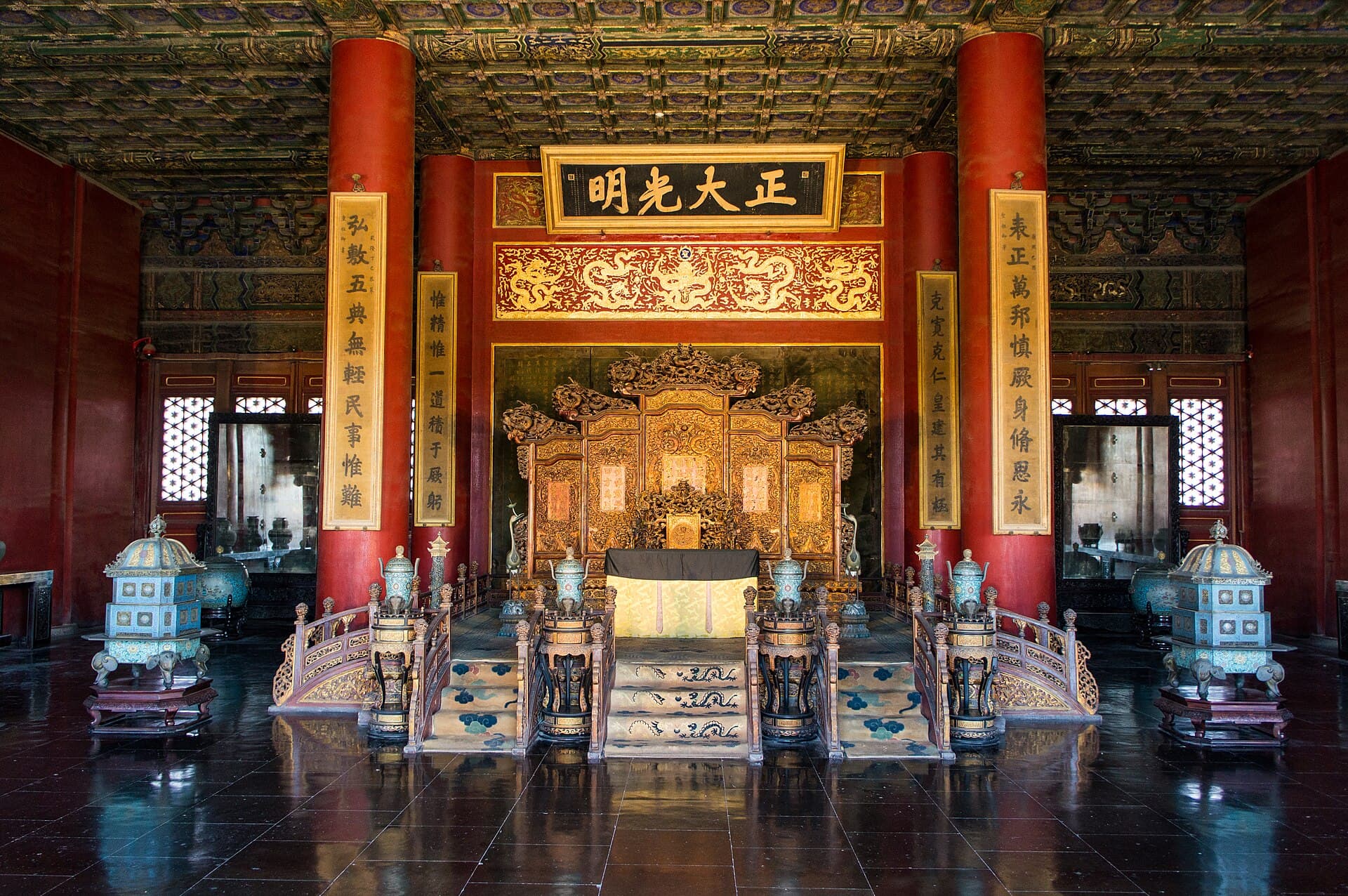 Interior spaces shift the visit from grand architecture to the uneasy texture of court life.