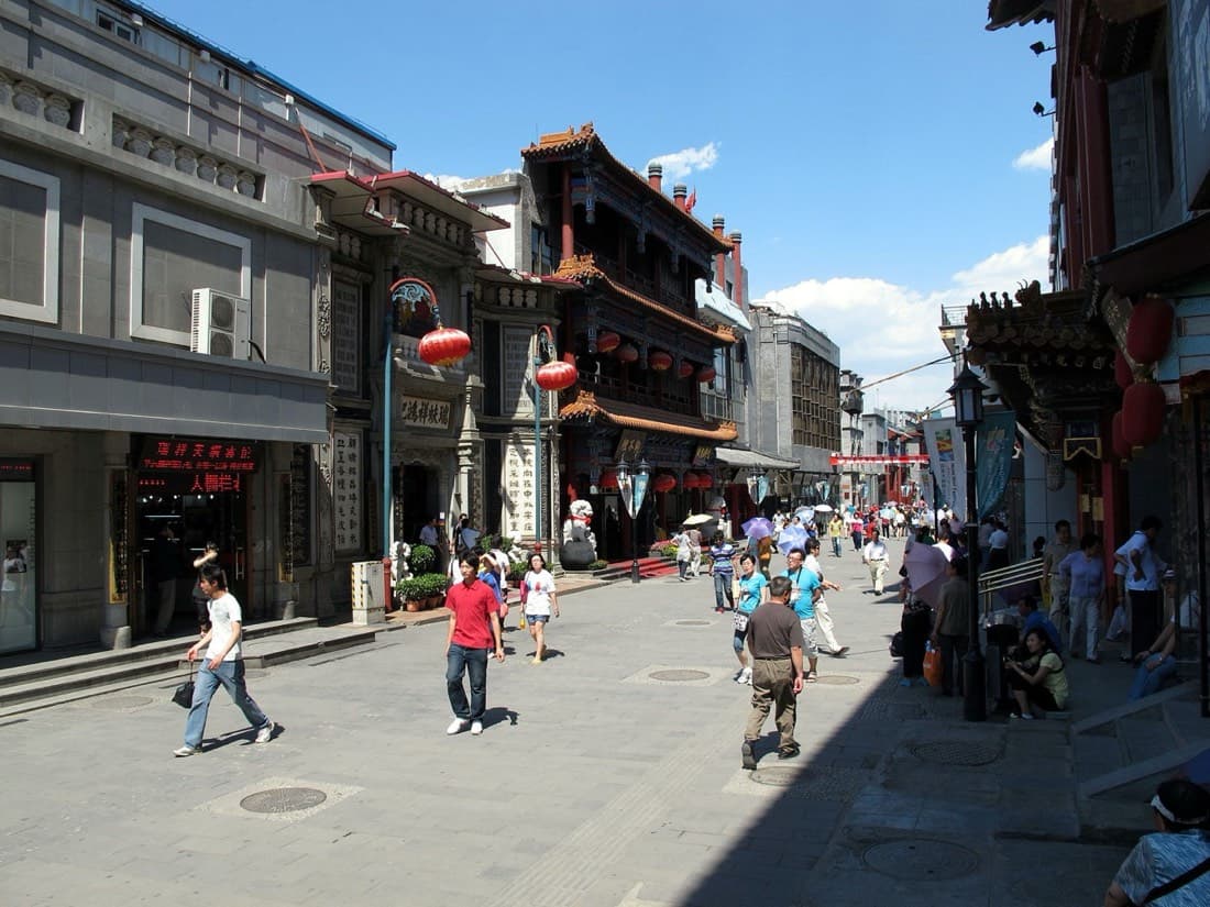 Dashilan and Qianmen work best as a slow old-brand walk rather than a single shopping errand.