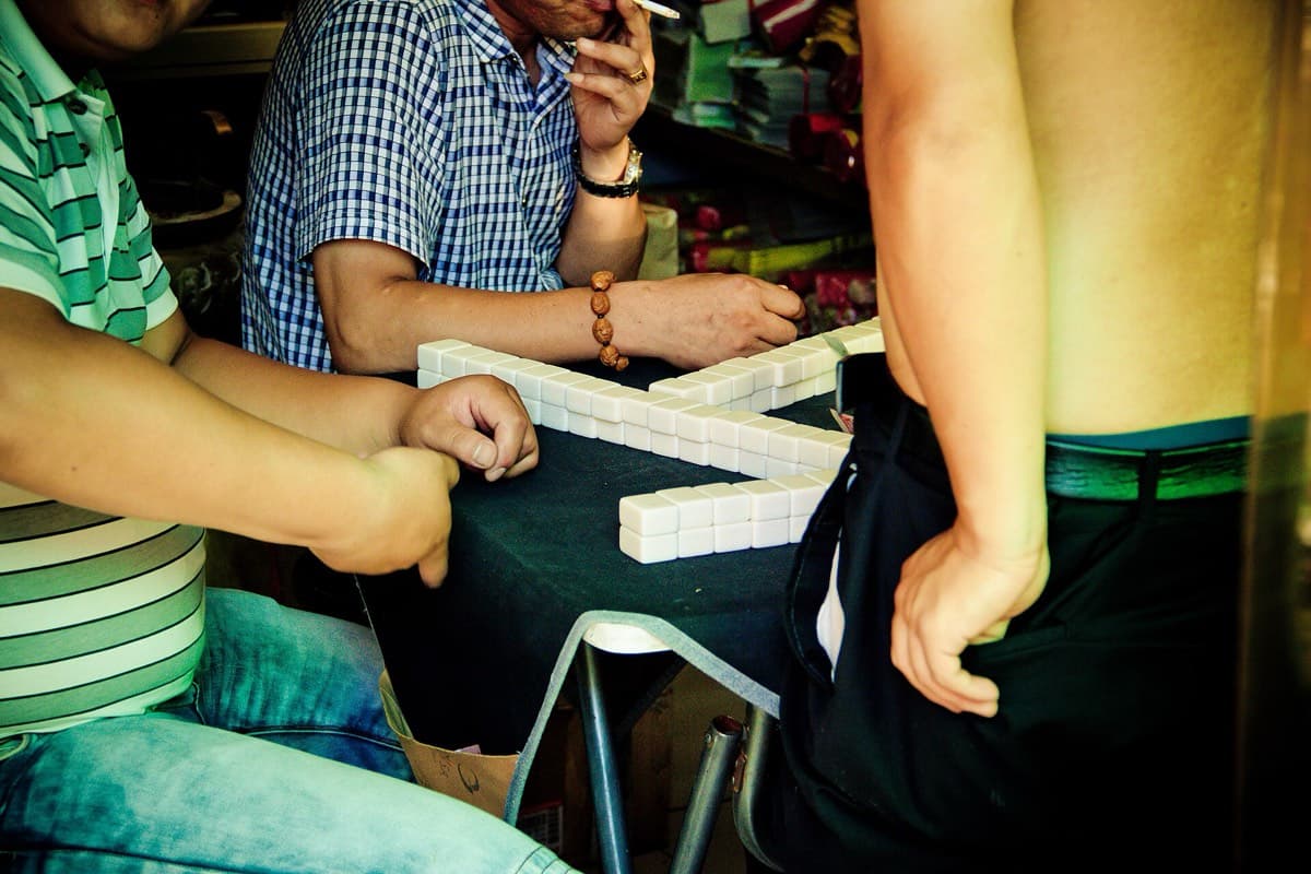 Mahjong is not a tourist prop here; it is part of Chengdu's everyday social grammar.