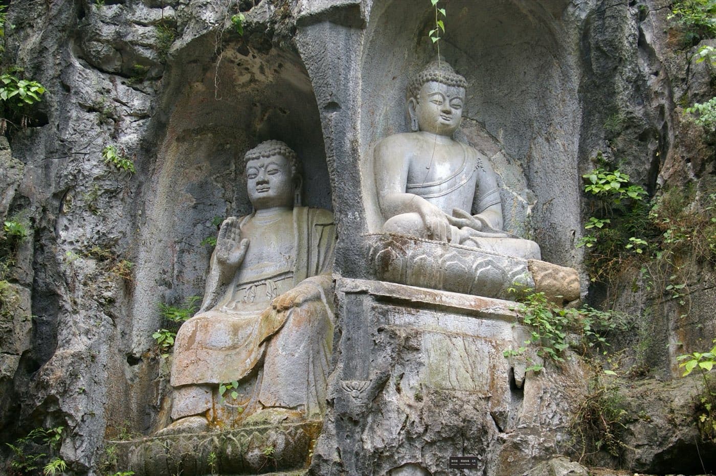 Lingyin Temple Before the Tour Buses: How to Visit Hangzhou's Buddhist Forest Properly visual