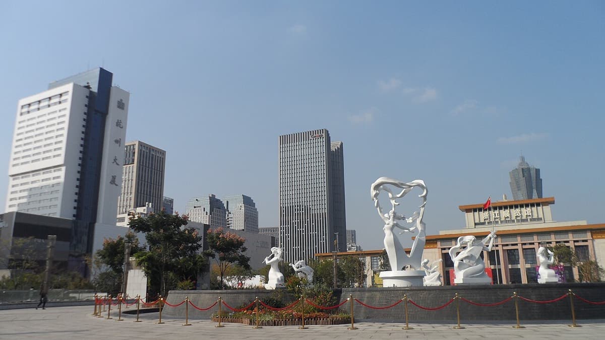 Wulin Square is a practical base when you want transport, hotels, malls, and less scenic-area friction.