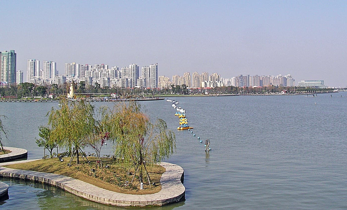 Suzhou Center gives visitors the low-friction version of modern Suzhou dining.
