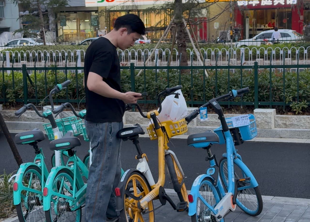 Shared bikes in China in blue, green, and yellow colors